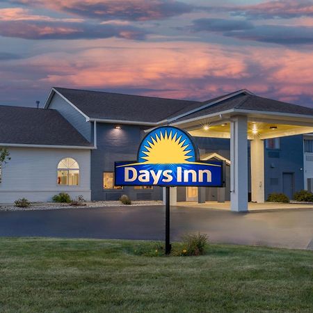 Days Inn By Wyndham Racine/ستيرتيفانت المظهر الخارجي الصورة