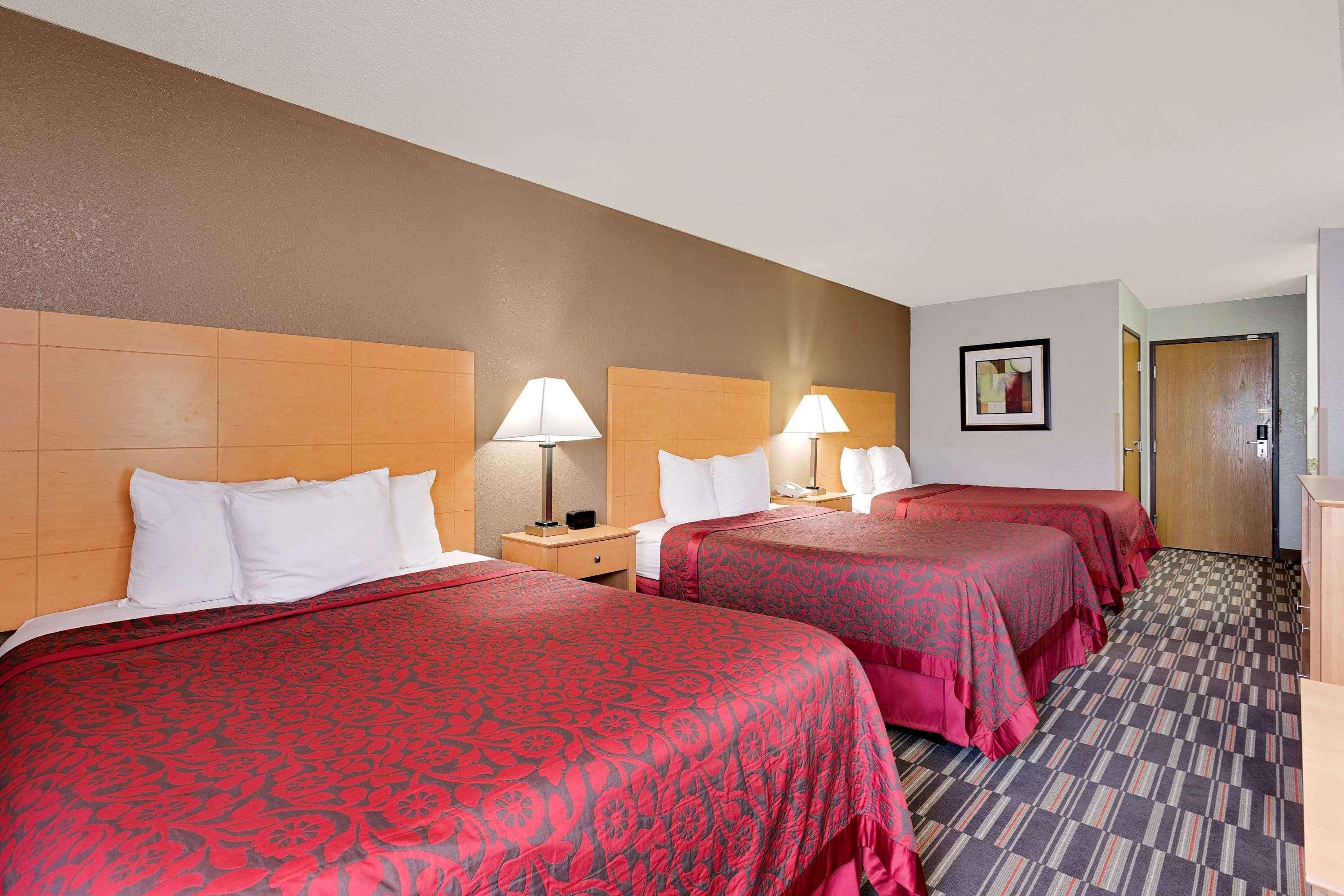 Days Inn By Wyndham Racine/ستيرتيفانت المظهر الخارجي الصورة